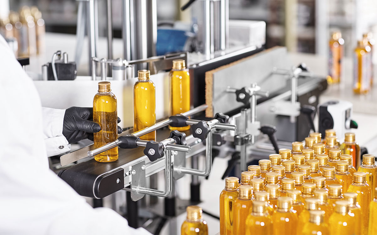 ISO 22716 yêu cầu gì cho thiết bị phòng sạch mỹ phẩm?