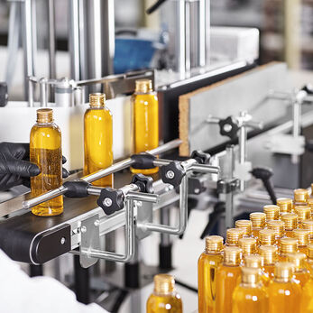 ISO 22716 yêu cầu gì cho thiết bị phòng sạch mỹ phẩm?